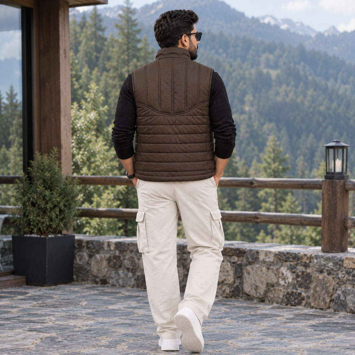 Trailcrest Men's Brown Sleeveless Puffer Jacket